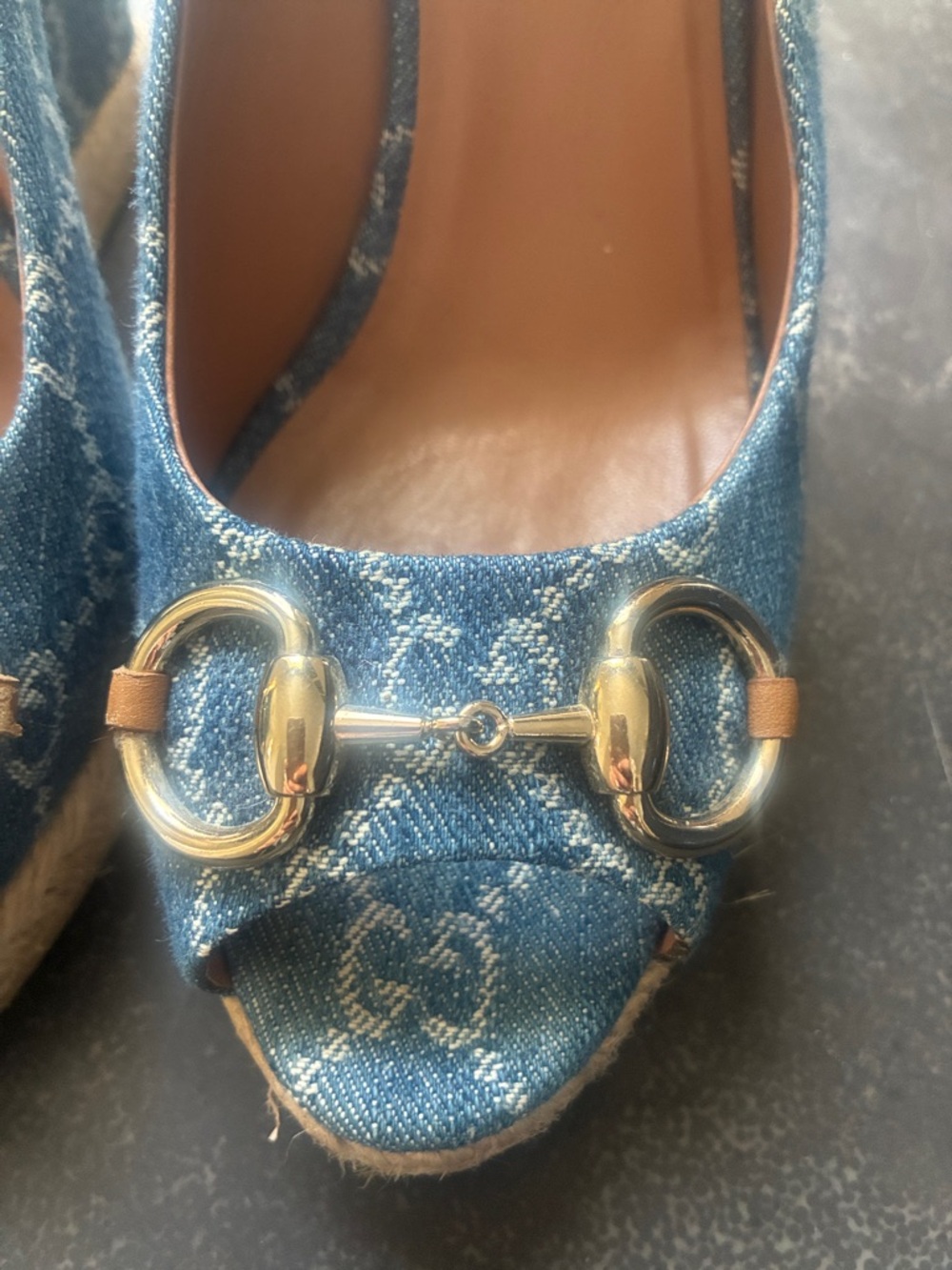 Gucci GG Monogram Peep Toe Blue Denim Horsebit Espadrille Wedges 39 Vintage - Picture 10 of 13
